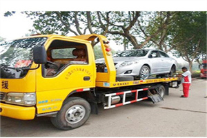 城东附近24小时汽车拖车服务热线